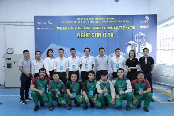 Học Sơn Ô Tô – Nên Hay Không? MT Paint tự hào là đơn vị đào tạo thợ sơn chuyên nghiệp tại Việt Nam