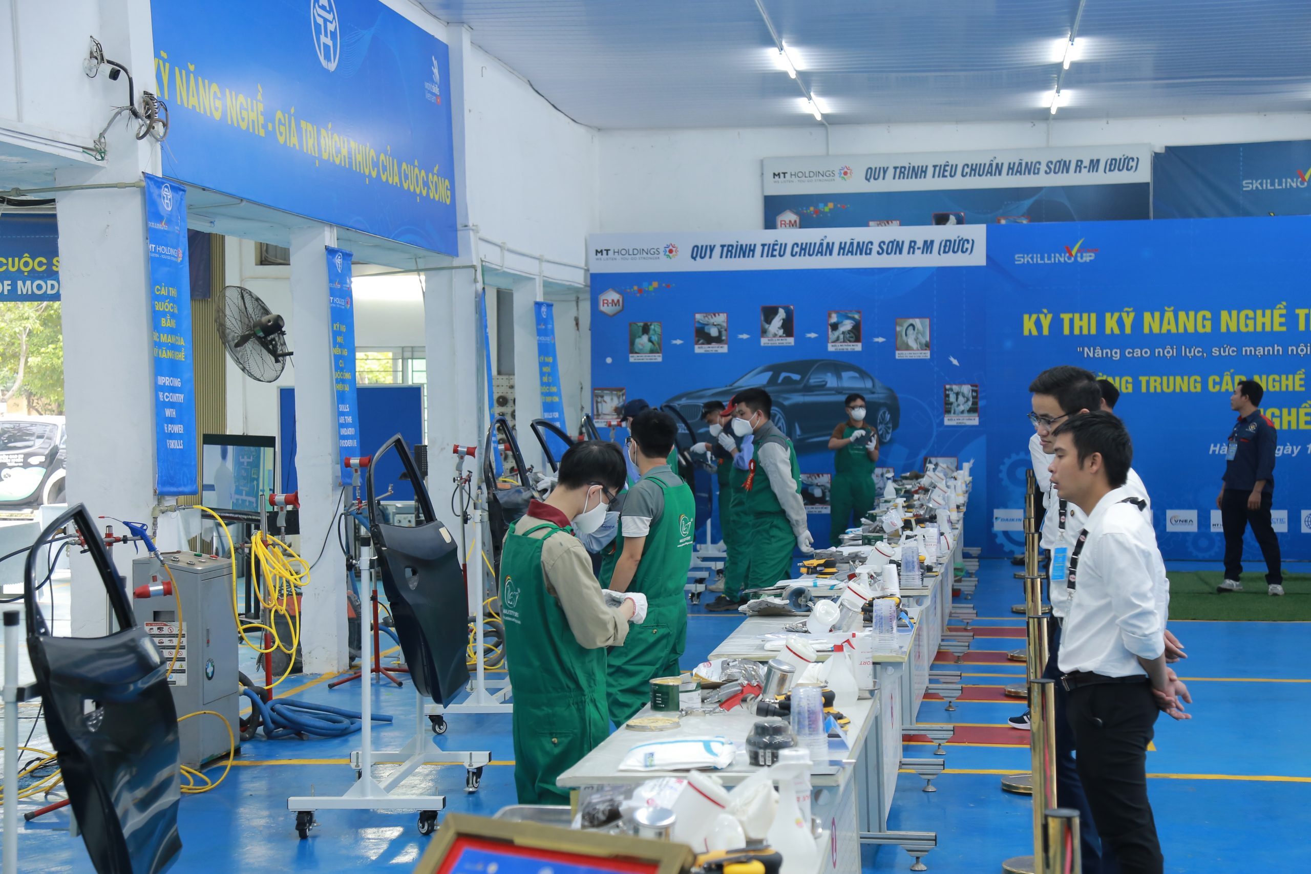 KỲ THI KỸ NĂNG NGHỀ THÀNH PHỐ HÀ NỘI NĂM 2023 - NGHỀ SƠN Ô TÔ IMG 2495 scaled