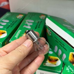Bóng Xinhan 1 tóc Trắng chân thẳng