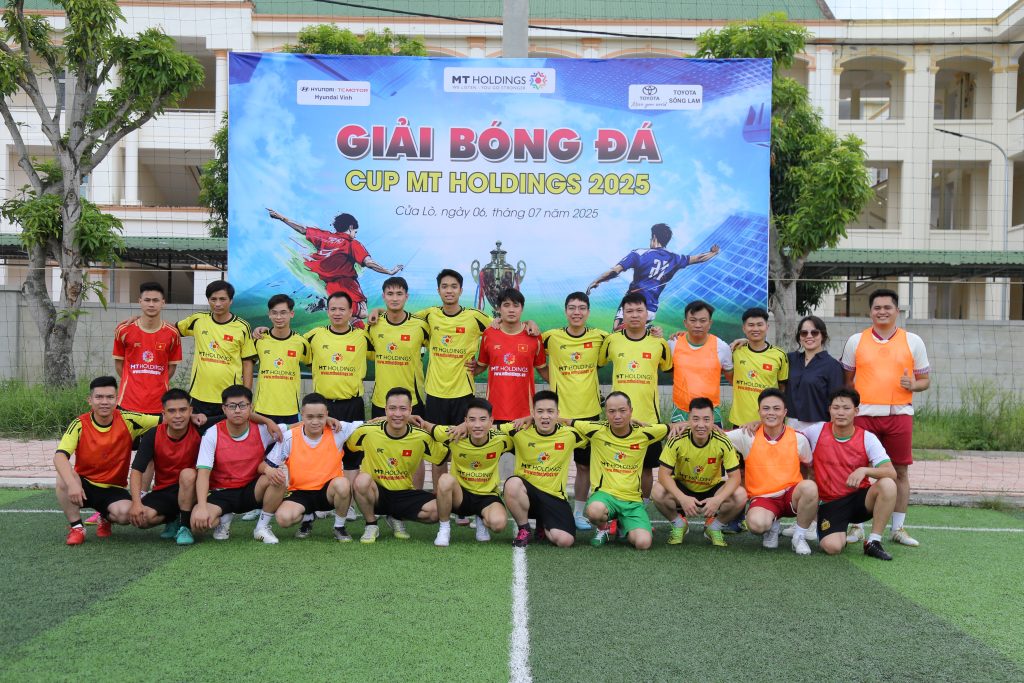 MT Paint - Chuyến Du lịch Cửa Lò đáng Nhớ! Thành viên MT Paint tham gia giải bóng đá Cup MT Holdings 2025