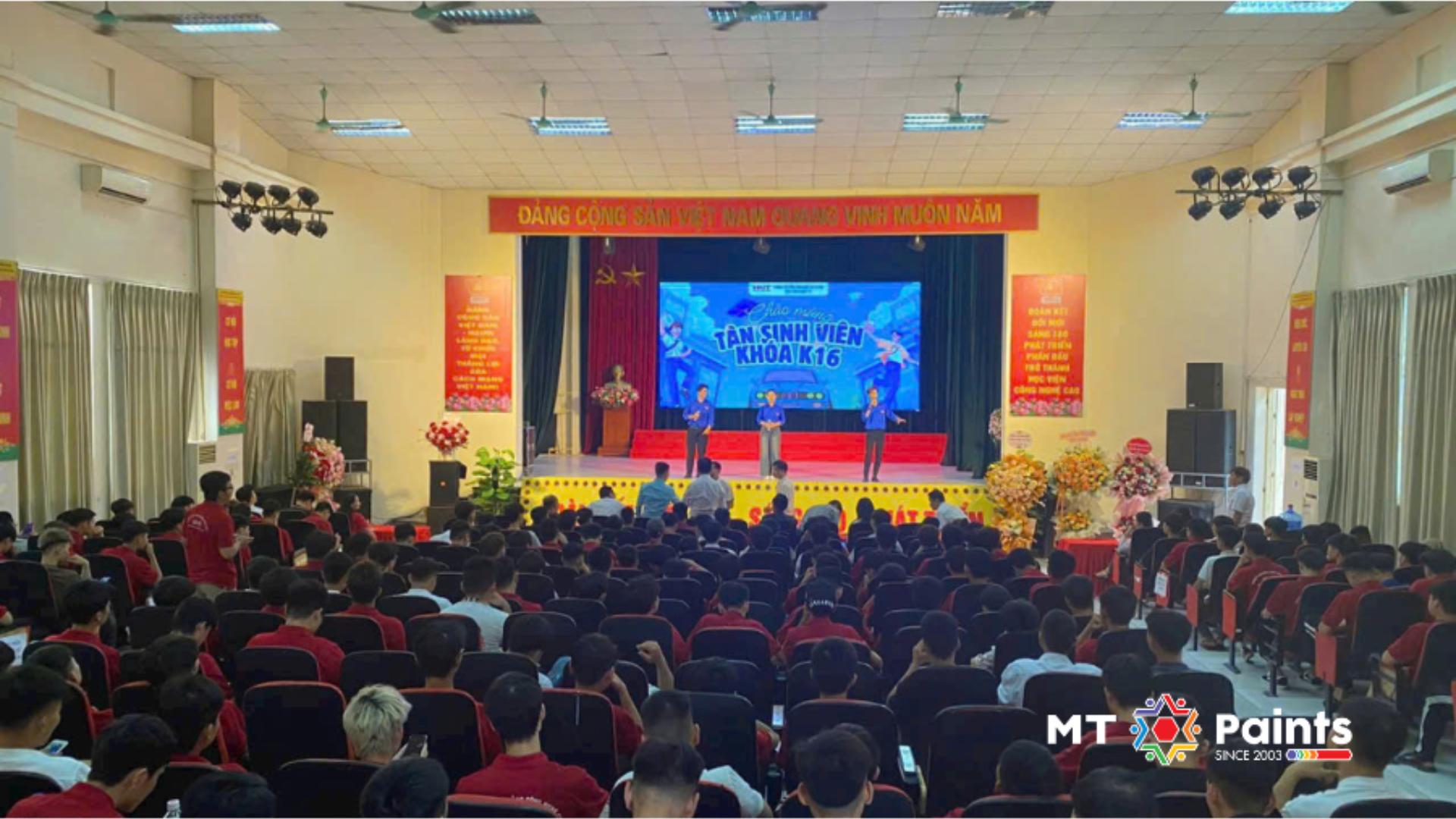 HỌC TẬP SONG HÀNH VIỆC LÀM – CƠ HỘI VÀNG CHO TÂN SINH VIÊN NGÀNH Ô TÔ HỌC TẬP SONG HÀNH VIỆC LÀM