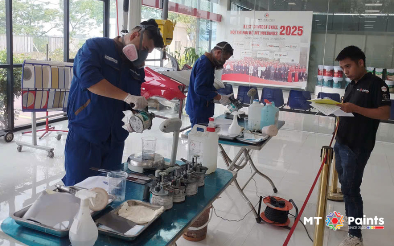 Khóa Đào Tạo Kỹ Năng Pha Màu Sơn Ô Tô LV3 Khóa Đào Tạo Kỹ Năng Pha Màu Sơn Ô Tô LV3